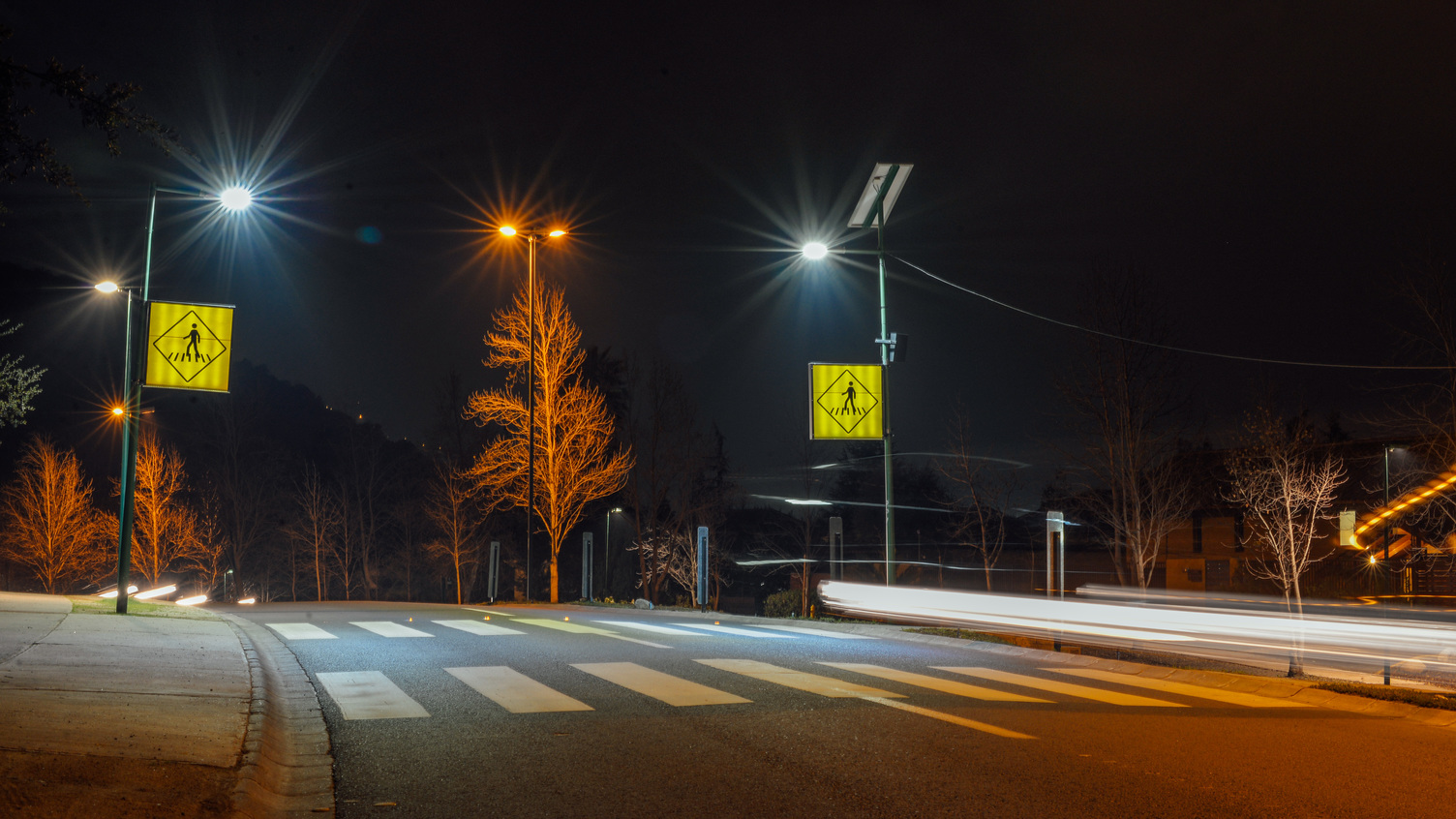 Iluminación en Cruces Peatonales